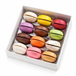 12 Macaronias